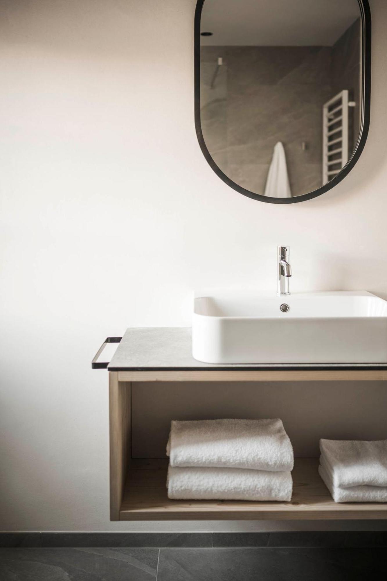 Hofergut Suites & Apartments Riscone Kültér fotó