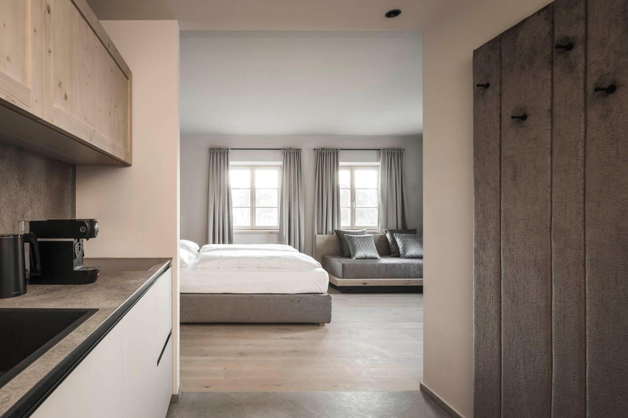 Hofergut Suites & Apartments Riscone Kültér fotó