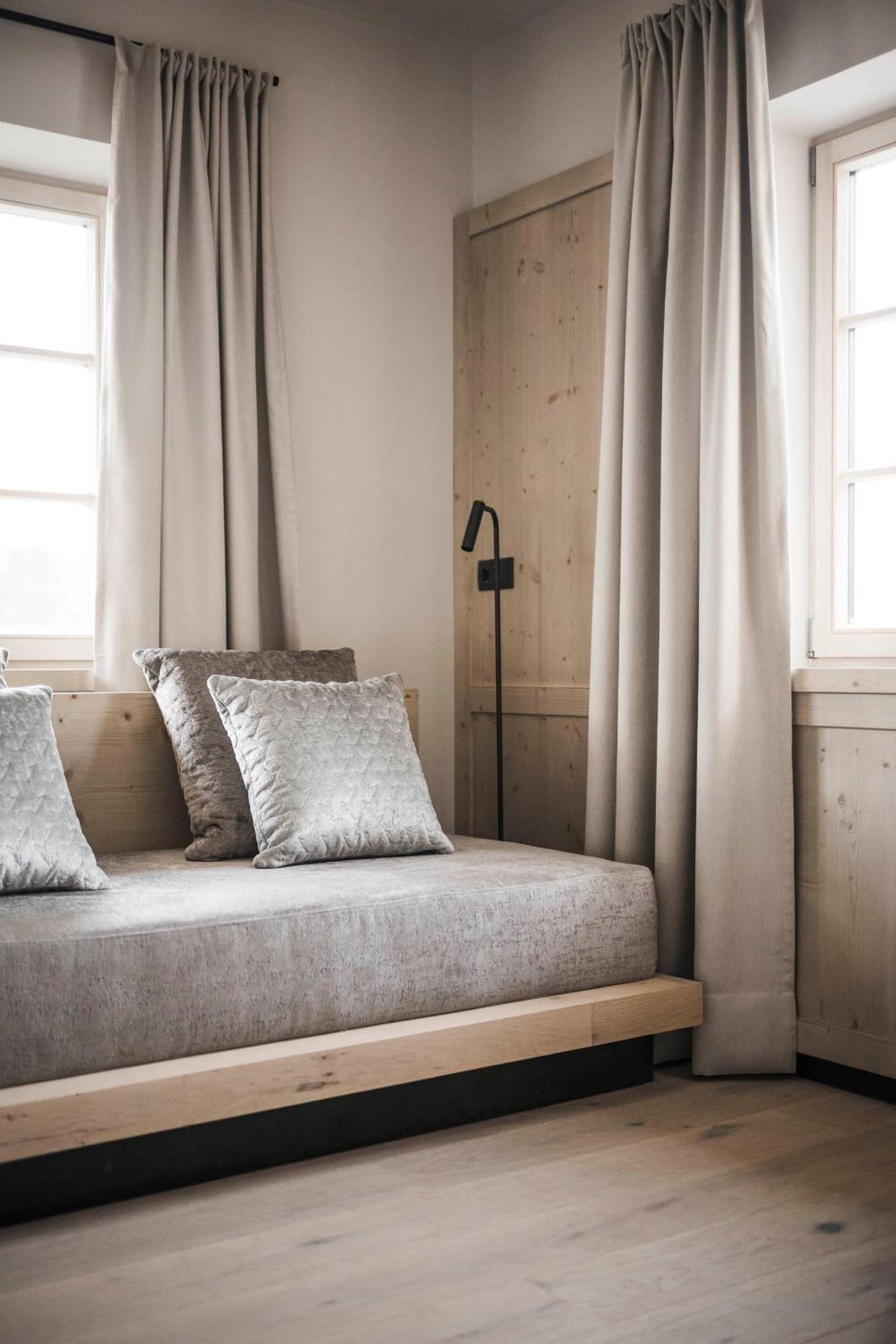 Hofergut Suites & Apartments Riscone Kültér fotó