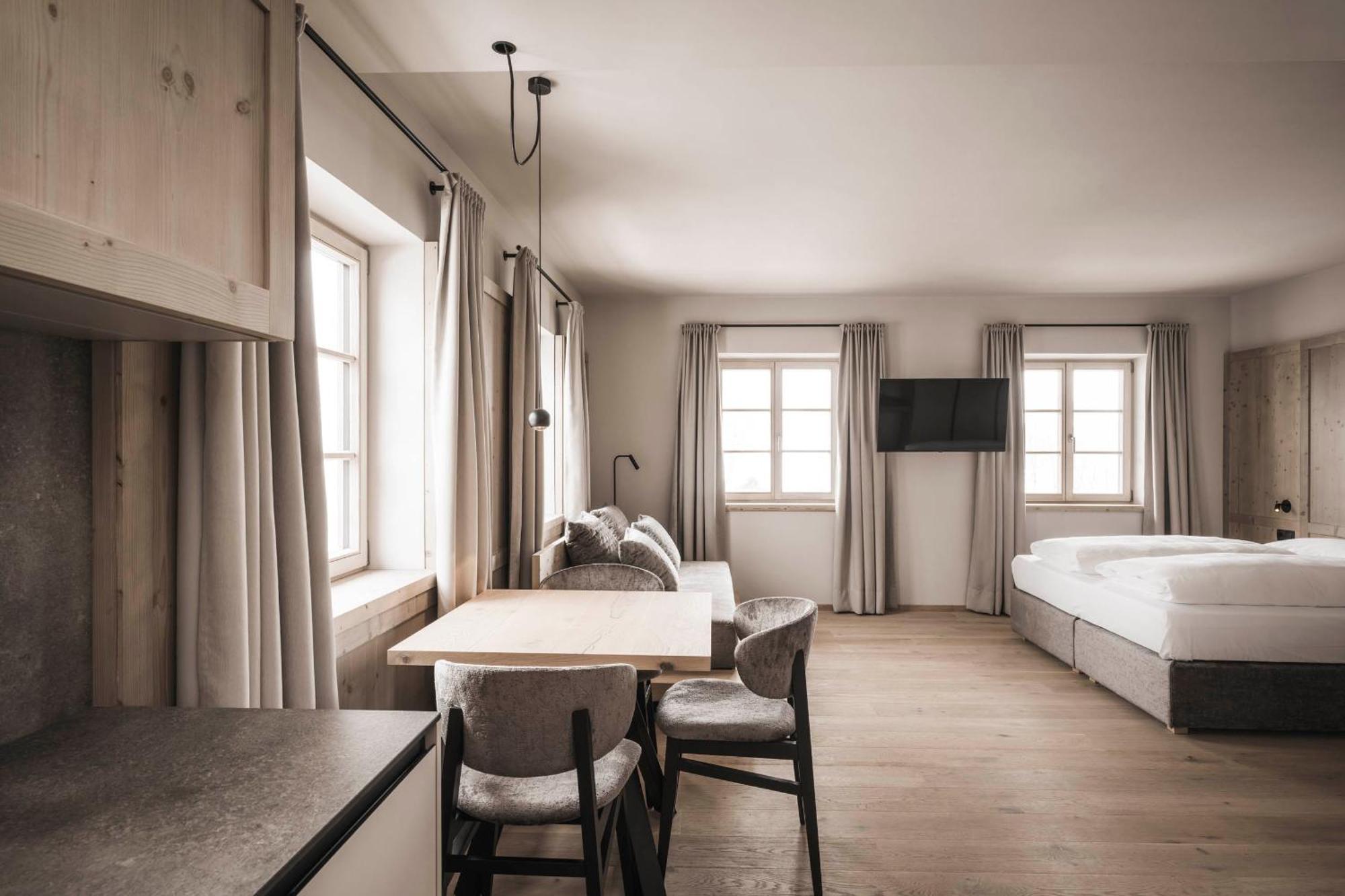 Hofergut Suites & Apartments Riscone Kültér fotó